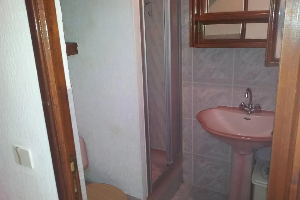 Joli appartement T2 au village de Rochebrune 05190 France